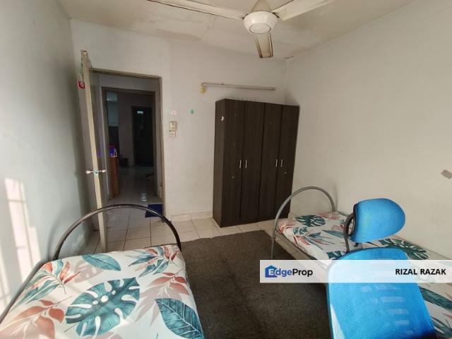 Flat for sale in Petaling, Damansara Damai
