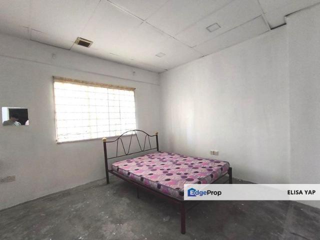 Shop for sale in Petaling, Damansara Damai