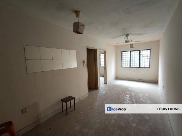 Flat for sale in Petaling, Damansara Damai