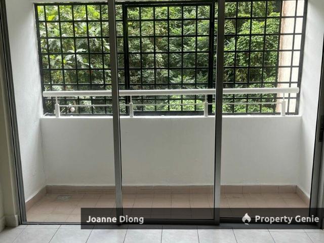 Flat for sale in Petaling, Damansara Damai