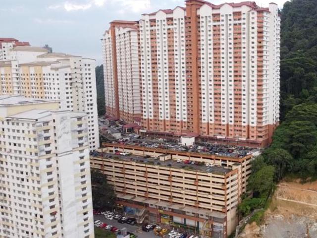 Apartment for sale in Petaling, Damansara Damai