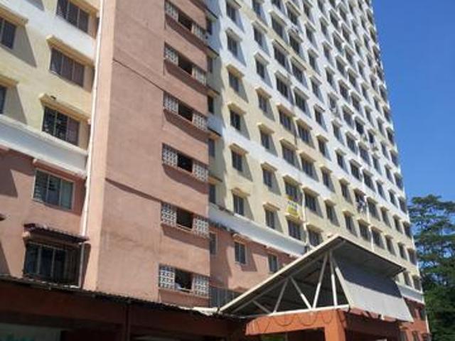 Apartment for sale in Petaling, Damansara Damai