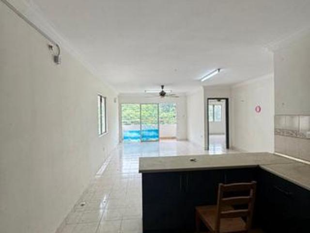 Apartment for sale in Petaling, Damansara Damai