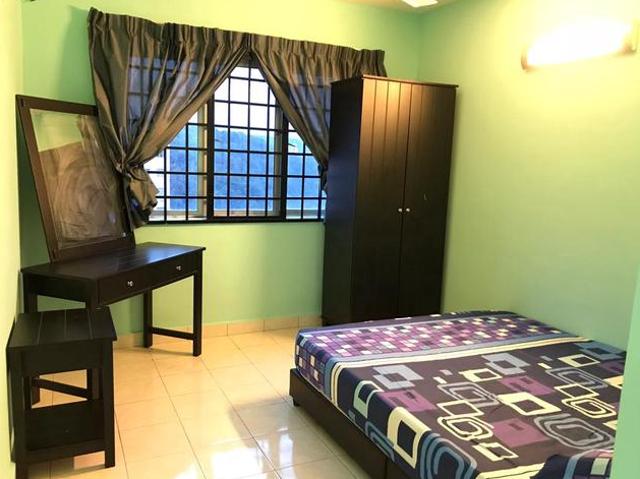 Apartment for sale in Petaling, Damansara Damai