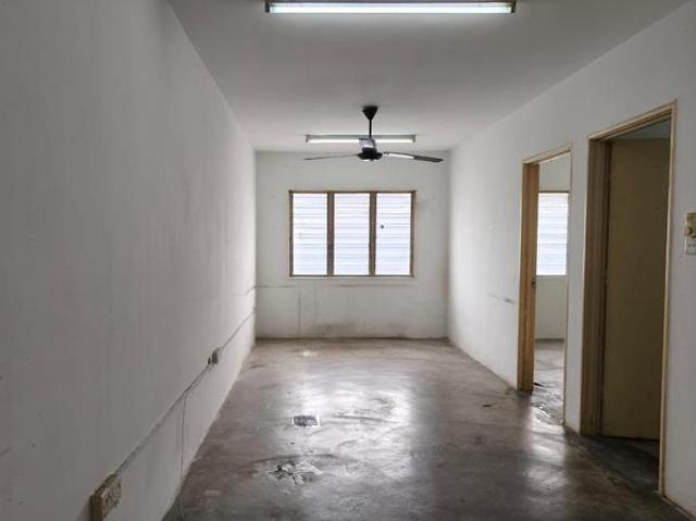 Apartment for sale in Petaling, Damansara Damai