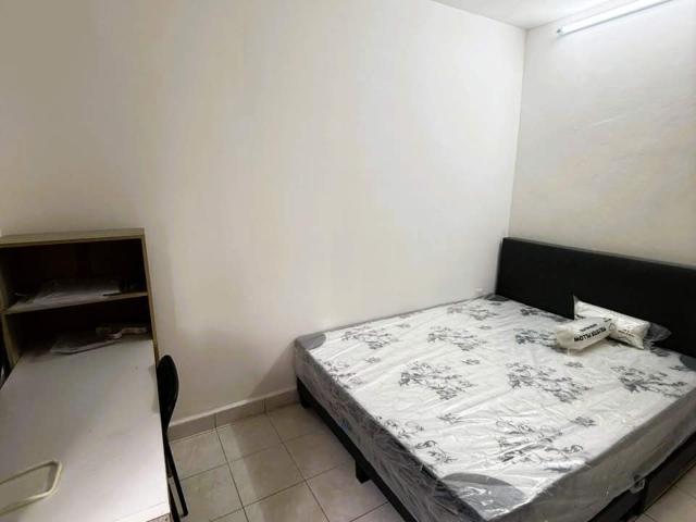 Room for rent in Petaling, Damansara Damai