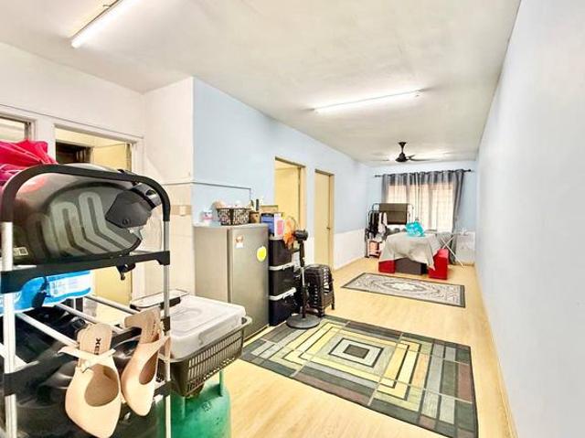 Apartment for sale in Petaling, Damansara Damai