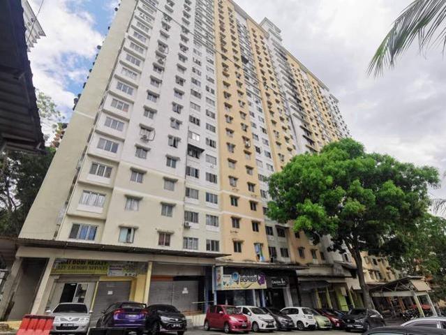 Apartment for sale in Petaling, Damansara Damai