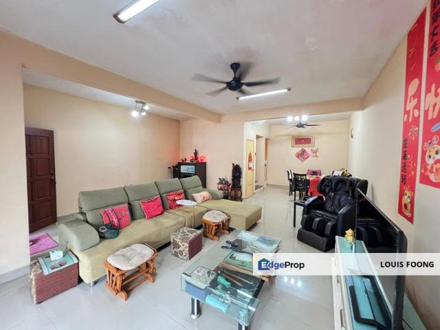 House for sale in Country Heights Damansara, Kuala Lumpur