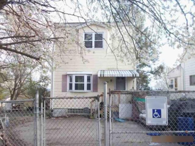 House for sale in Pittsburg, Pennsylvania