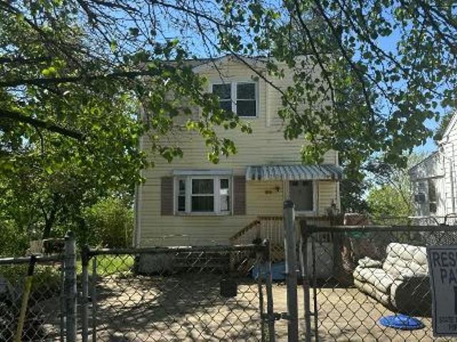 House for sale in Pittsburg, Pennsylvania