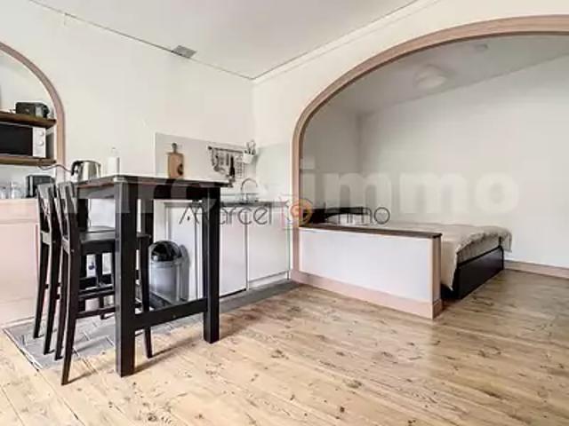 Appartement location à Parking du Plan d'eau, Florac Trois Rivières