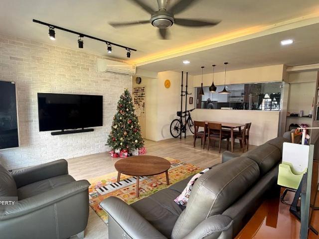 Detached House for sale