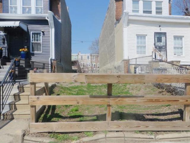 Land for sale in Philadelphia, Pennsylvania