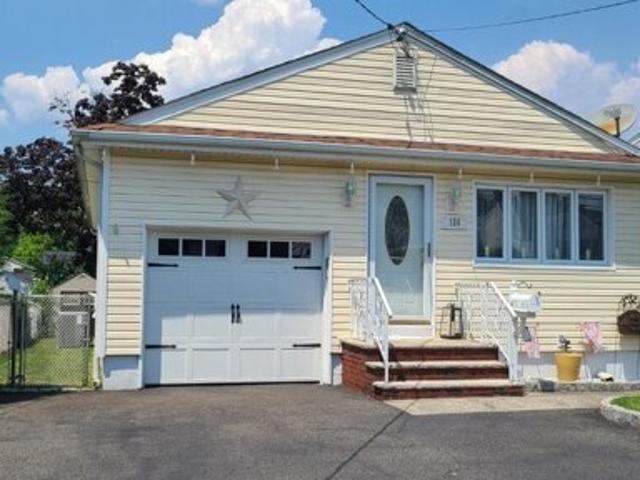House for sale in Avenel, New Jersey