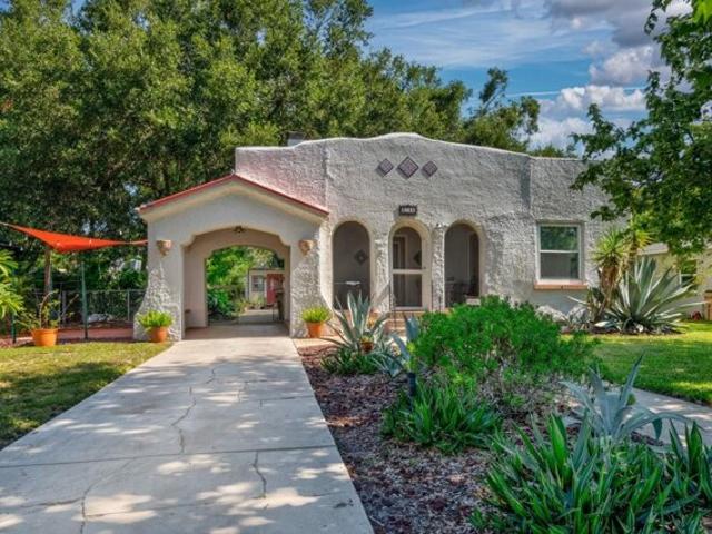 House for sale in Mount Dora