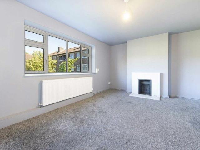 Apartment for rent in Cat Hill, Isle Of Man