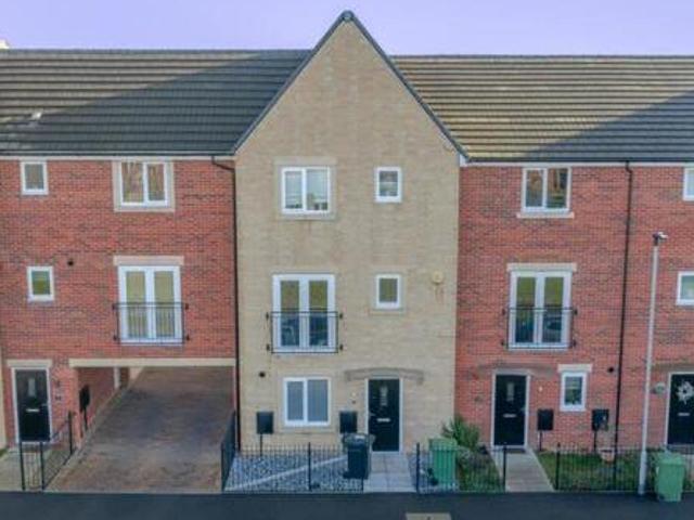 House for sale in Hampton Green, Cambridgeshire