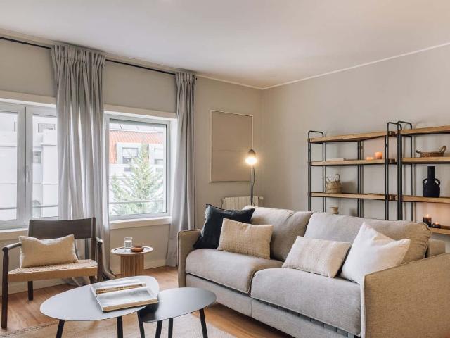 Apartamento alugar em Estrela, Lisboa