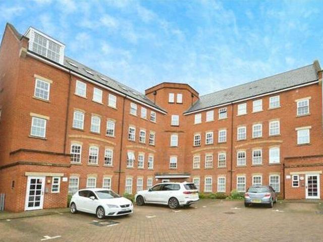 House for sale in Walton, Aylesbury
