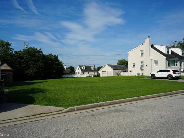 Land for sale in Halethorpe, Maryland