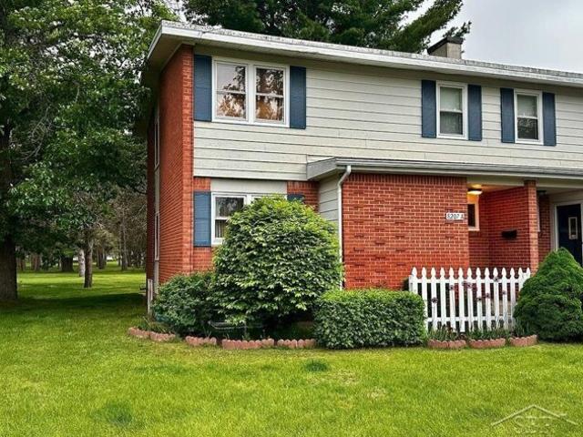 Condo for sale in Oscoda