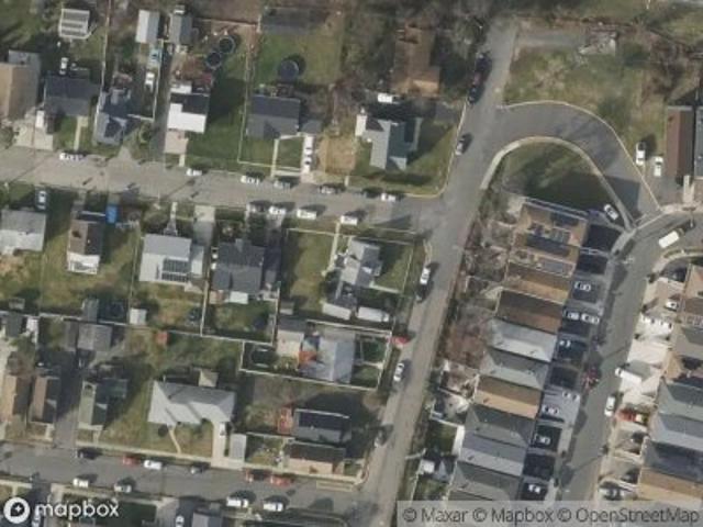 House for sale in Avenel, New Jersey