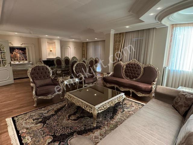 Şenlikköy Mahallesi, Bakırköy içerisinde kiralık mülk