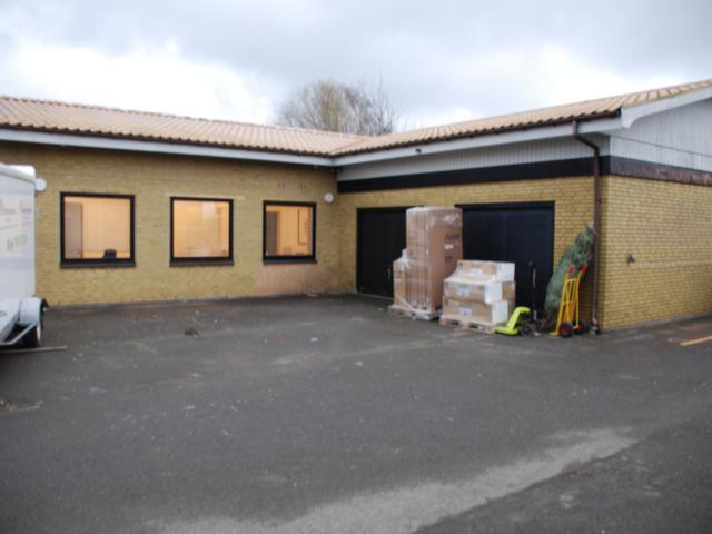 Erhvervsejendom til leje i Karlslunde, Greve