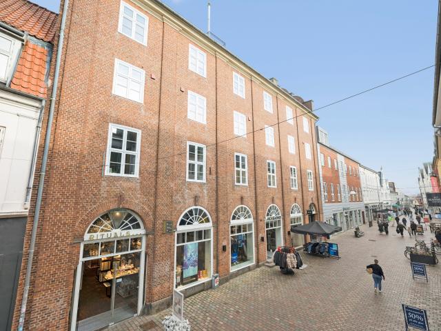 Erhvervsejendom til leje i Viborg, Århus