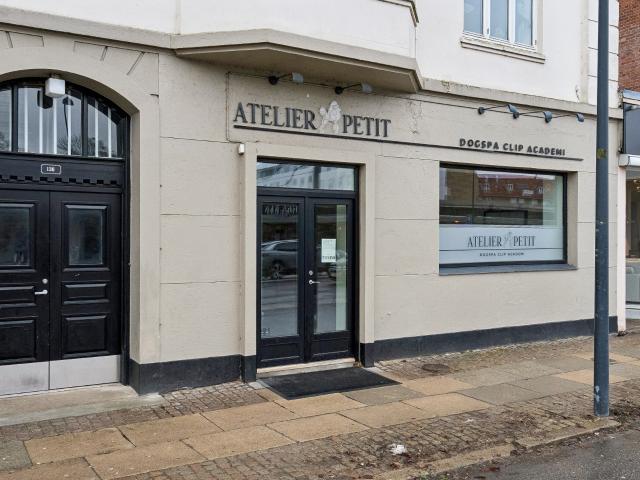 Erhvervsejendom til leje i Hellerup, Brøndby