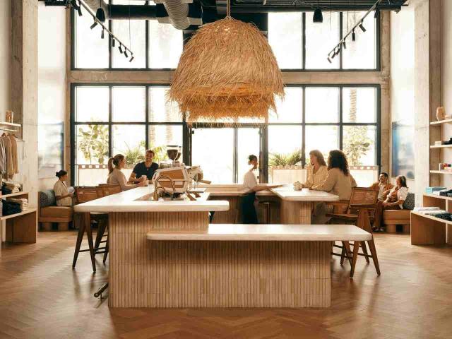 Apartment for rent in Torch of Friendship, Miami