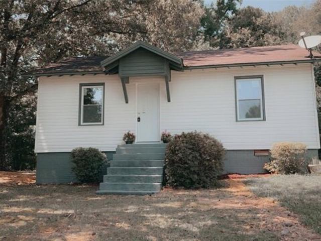 House for sale in Tallassee, Alabama