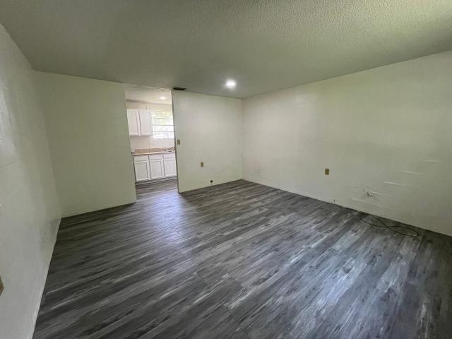 Apartment for rent in Suwannee, Florida
