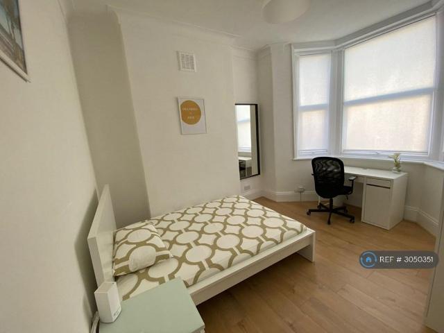 House for rent in Royal Borough of Greenwich, Greater London