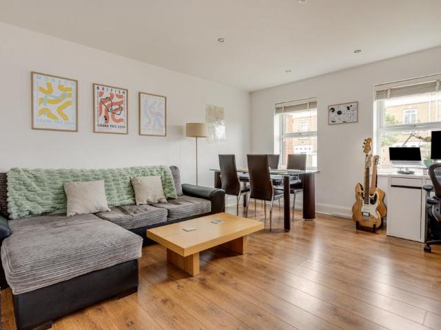 Apartment for rent in Petersham, Greater London