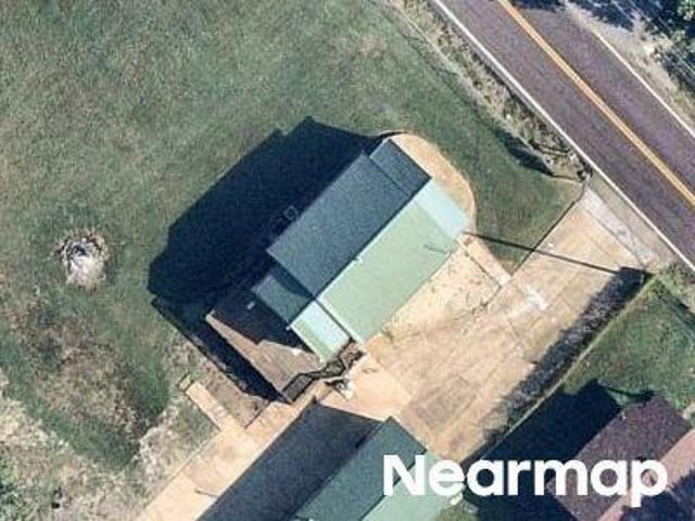 House for sale in De Soto, Missouri