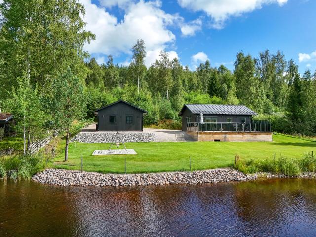 Hus till salu i Bollnäs, Gävleborg