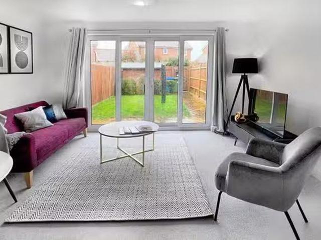 Apartment for rent in Jennett's Park, Bracknell