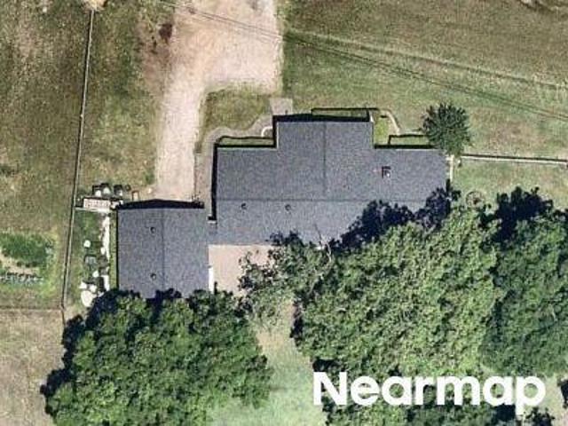 House for sale in Ellis, Texas