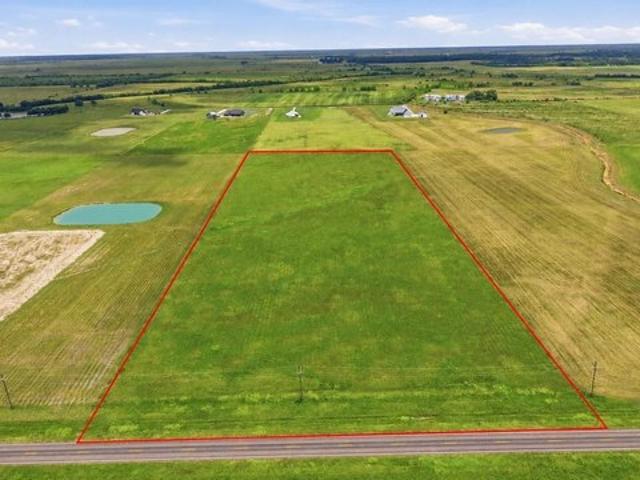 Land for sale in Winnie, Chambers County