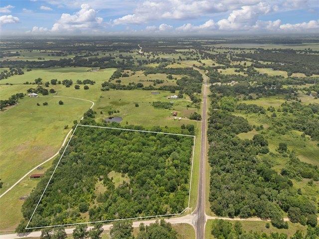 Land for sale in Lott, Texas