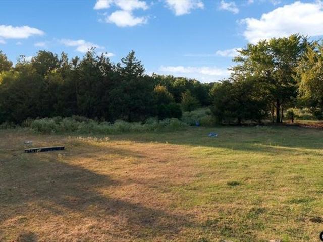 Land for sale in Henderson, Texas