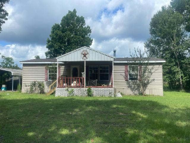 House for sale in Apple Springs, Texas
