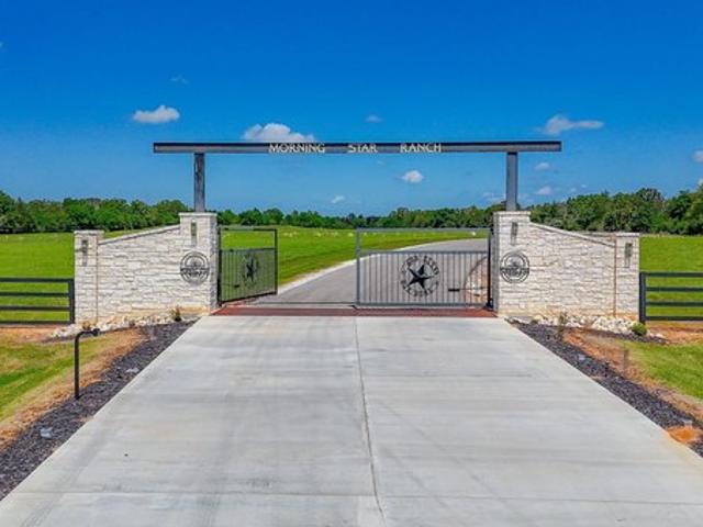 Land for sale in Fairfield, Texas