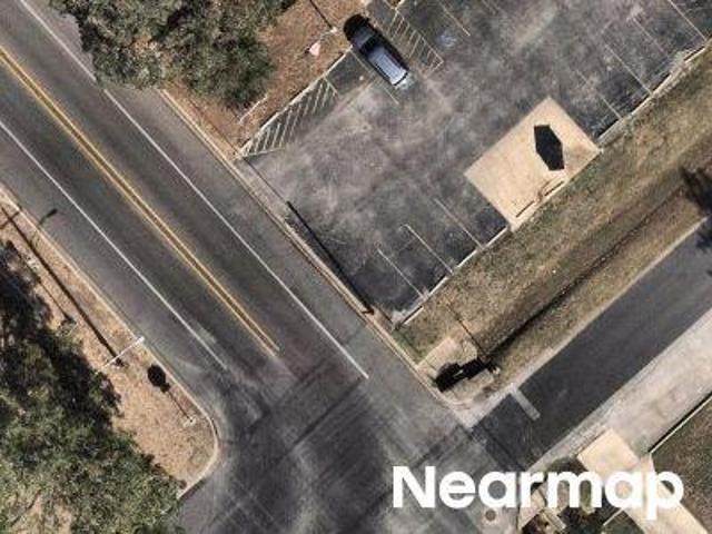 House for sale in Floresville, Wilson County