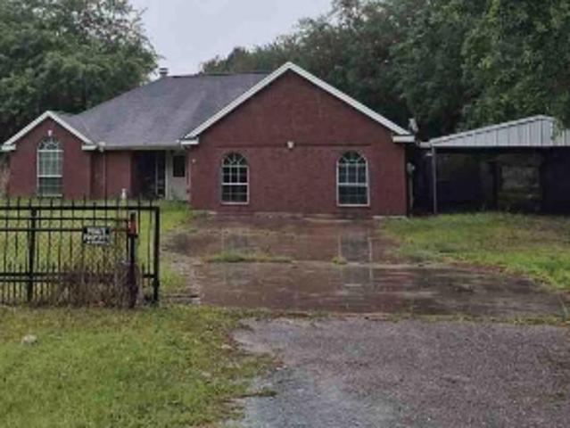 House for sale in Silsbee, Hardin County