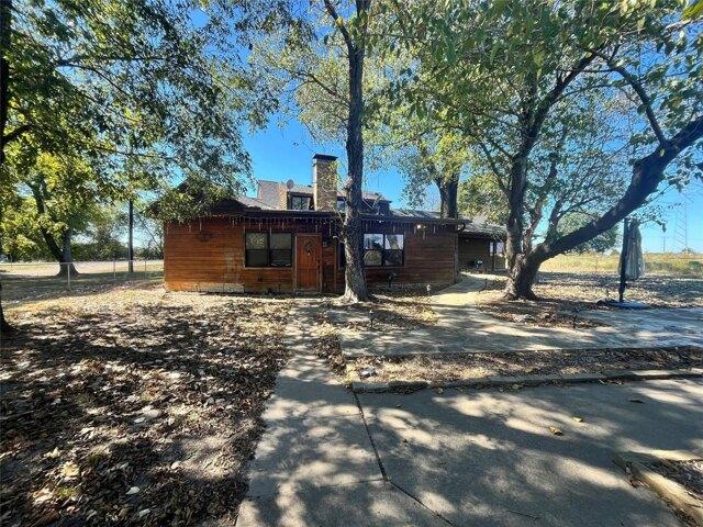House for sale in Eustace, Texas