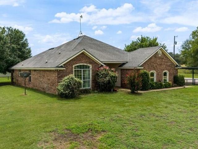 House for sale in Gatesville, Texas