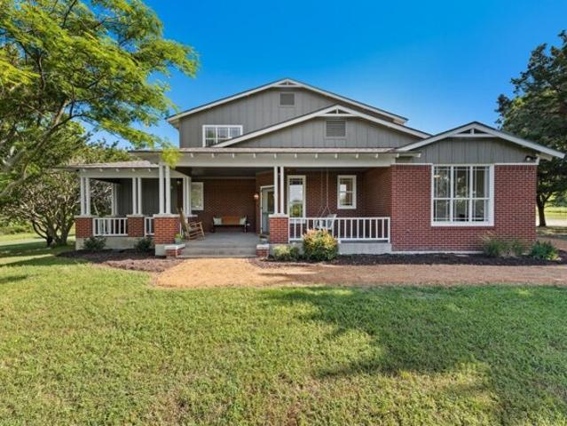 House for sale in Leonard, Texas